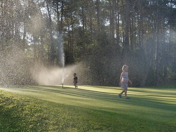 Klä barnen inför golfturen